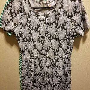 *open to offers* Lularoe amelia